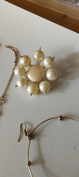 Product image 1 of 6