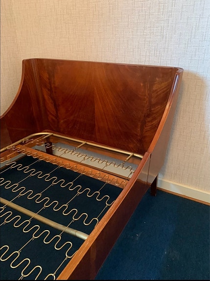 Product image 1 of 7