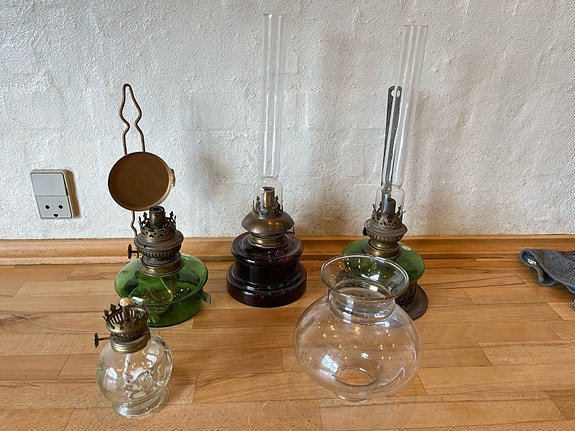 Product image 1 of 6