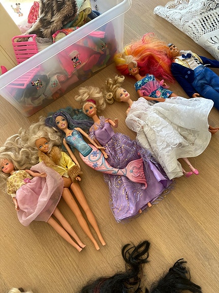 Product image 1 of 3