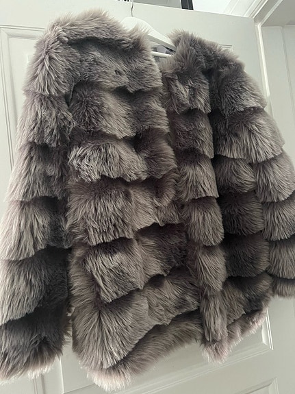 Product image 1 of 8