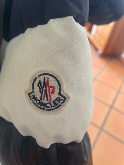 Product image 1 of 8