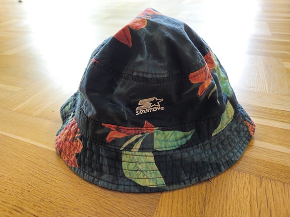 Product image 1 of 6