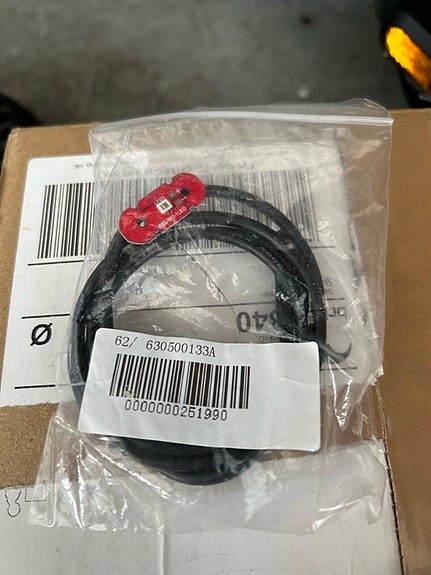 Product image 1 of 2