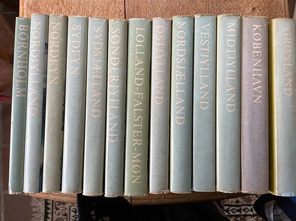 Product image 1 of 7