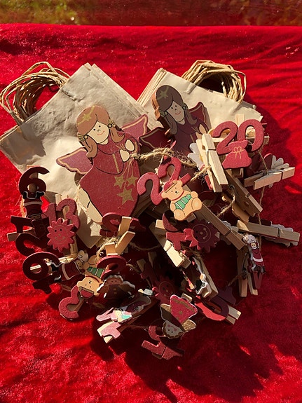 Product image 1 of 10