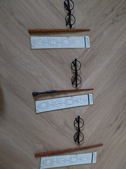 Product image 1 of 4