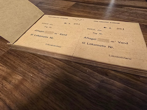 Product image 1 of 7