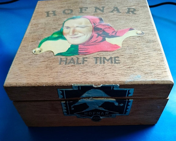 Product image 1 of 2