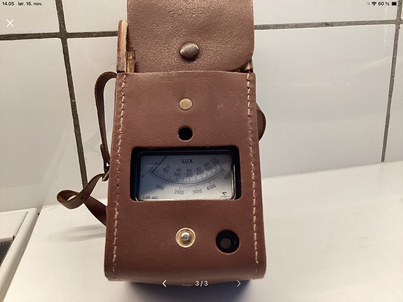 Product image 1 of 3