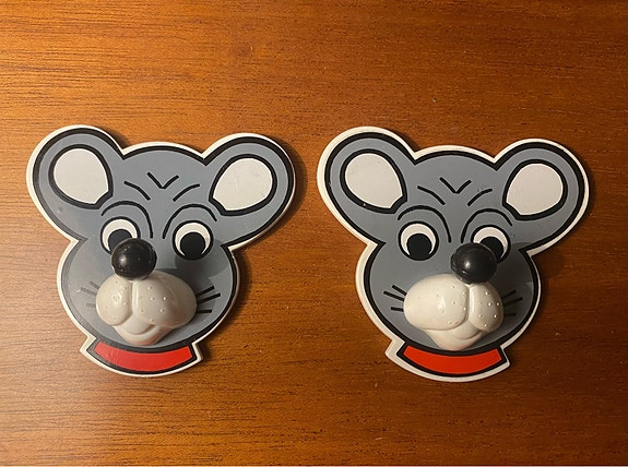 Product image 1 of 3