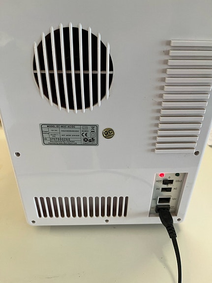 Product image 1 of 3