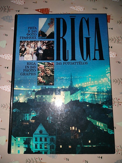 Product image 1 of 2