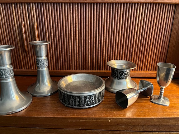 Product image 1 of 4