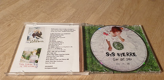 Product image 3 of 3