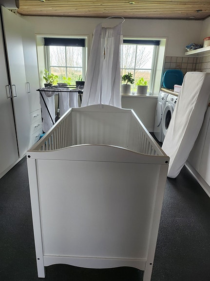 Product image 1 of 8