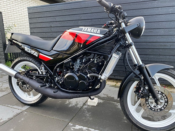 Product image 1 of 8