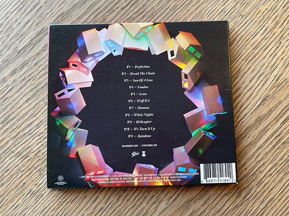 Product image 2 of 3