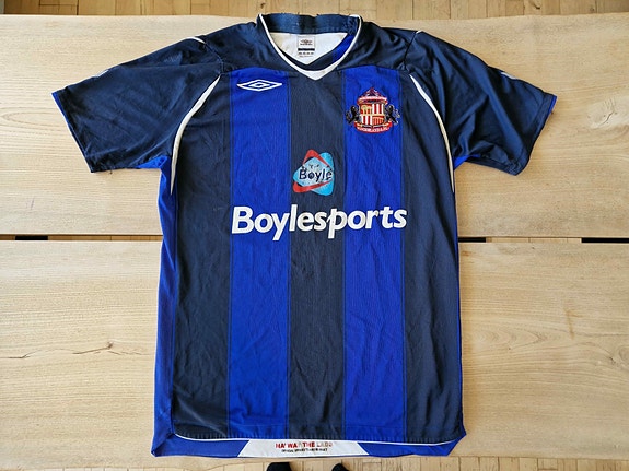 Product image 1 of 8