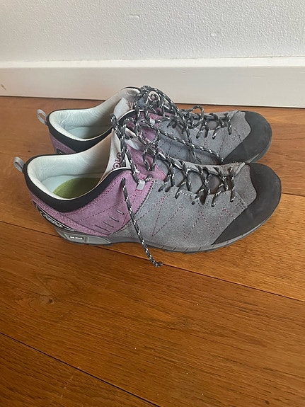 Product image 1 of 5