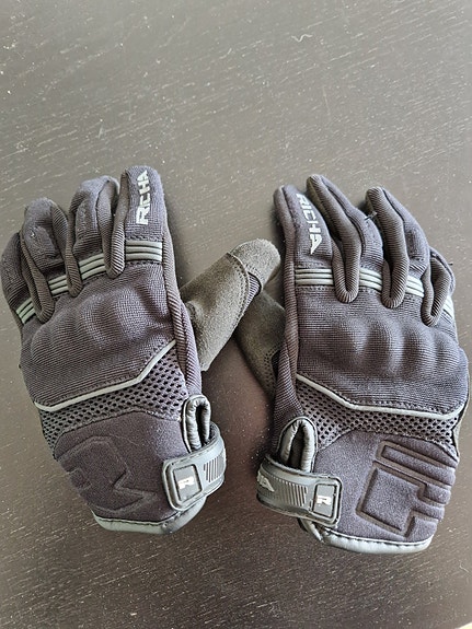 Product image 1 of 5