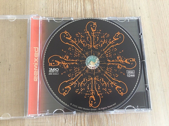 Product image 2 of 3