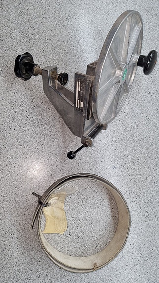 Product image 1 of 6