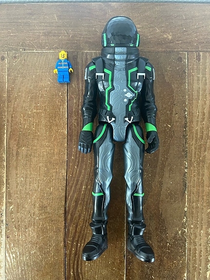 Product image 1 of 2