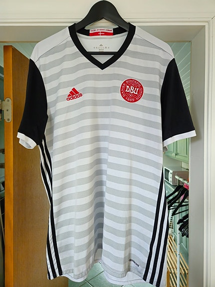 Product image 1 of 8