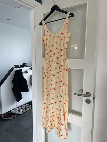 Product image 1 of 7