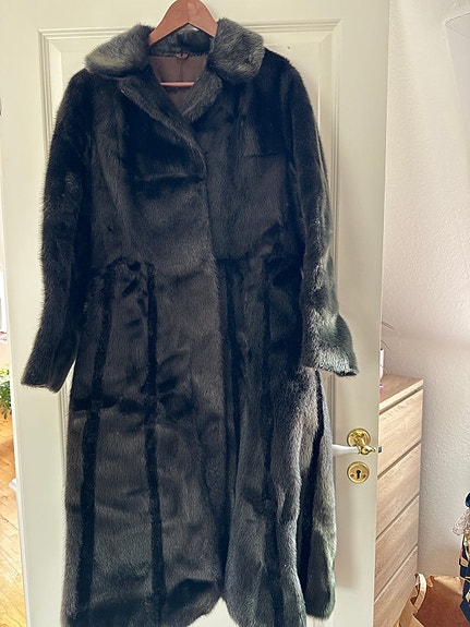 Product image 1 of 8