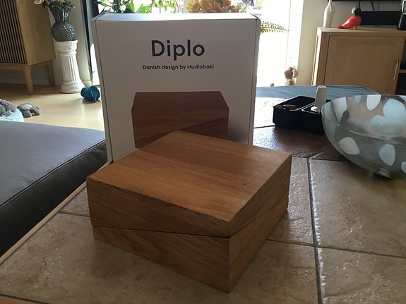 Product image 1 of 4