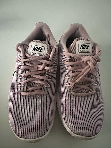 Product image 1 of 8