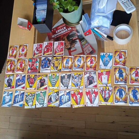 Product image 1 of 3