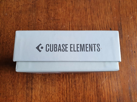 Product image 1 of 2