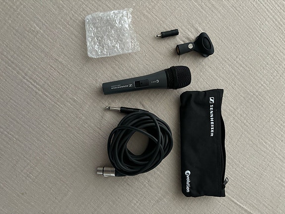 Product image 1 of 2