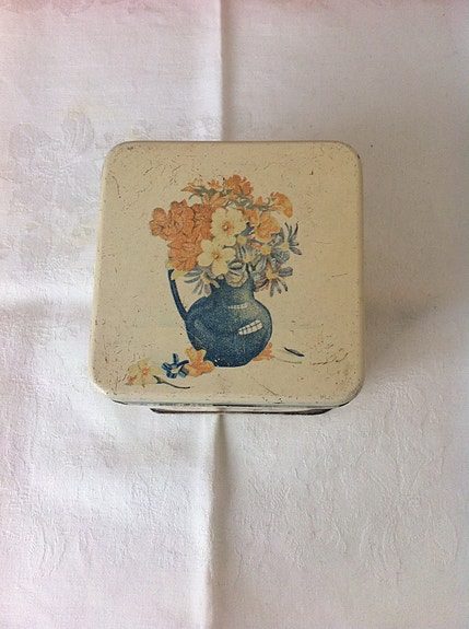 Product image 1 of 6