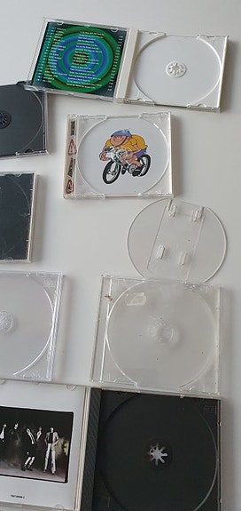 Product image 1 of 3