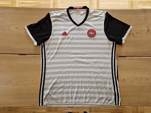 Product image 1 of 8