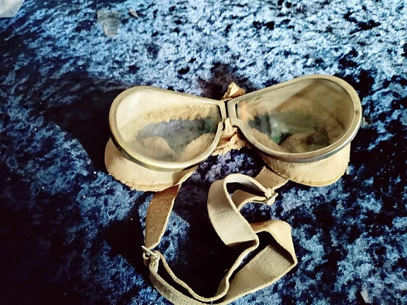 Product image 1 of 6