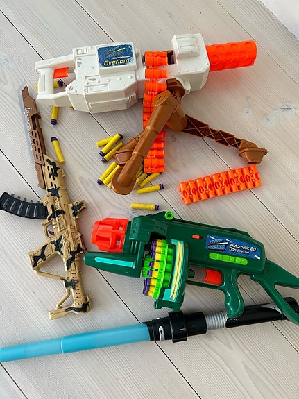 Product image 1 of 2