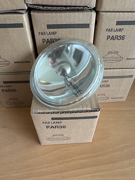 Product image 1 of 3