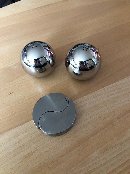 Product image 1 of 3