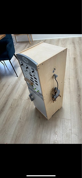 Product image 1 of 4