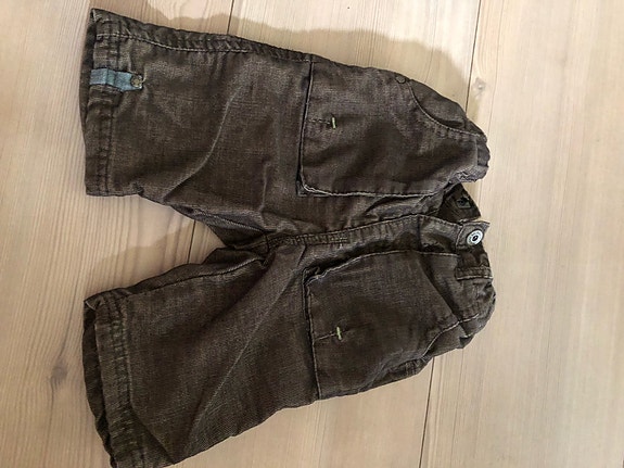 Product image 1 of 2
