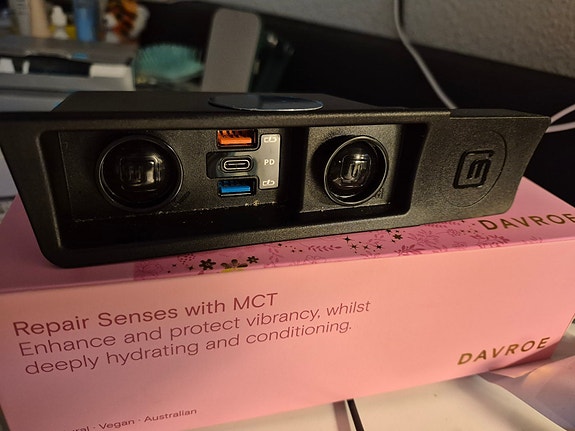 Product image 1 of 3