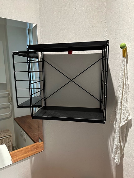 Product image 1 of 2