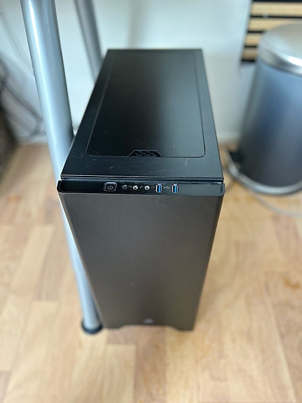 Product image 1 of 8