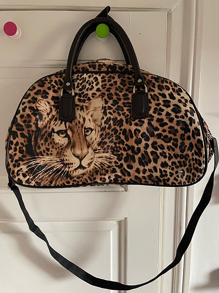 Product image 1 of 5