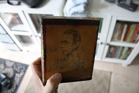 Product image 1 of 2